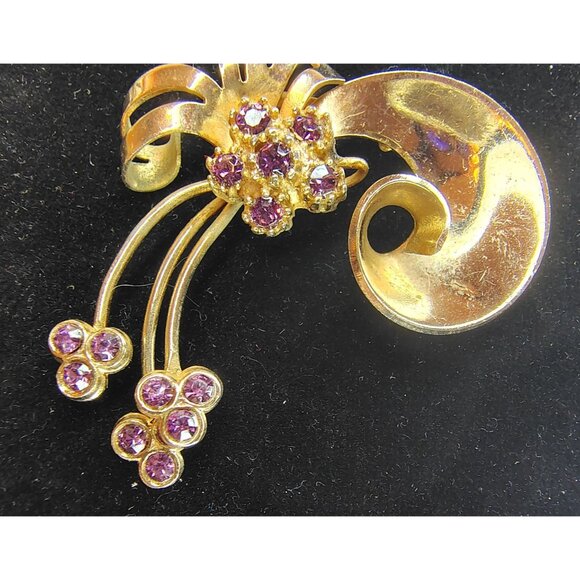 Vintage Purple Rhinestone & Gold Tone Pin Brooch, Art Deco Retro Style Flower - Picture 3 of 5